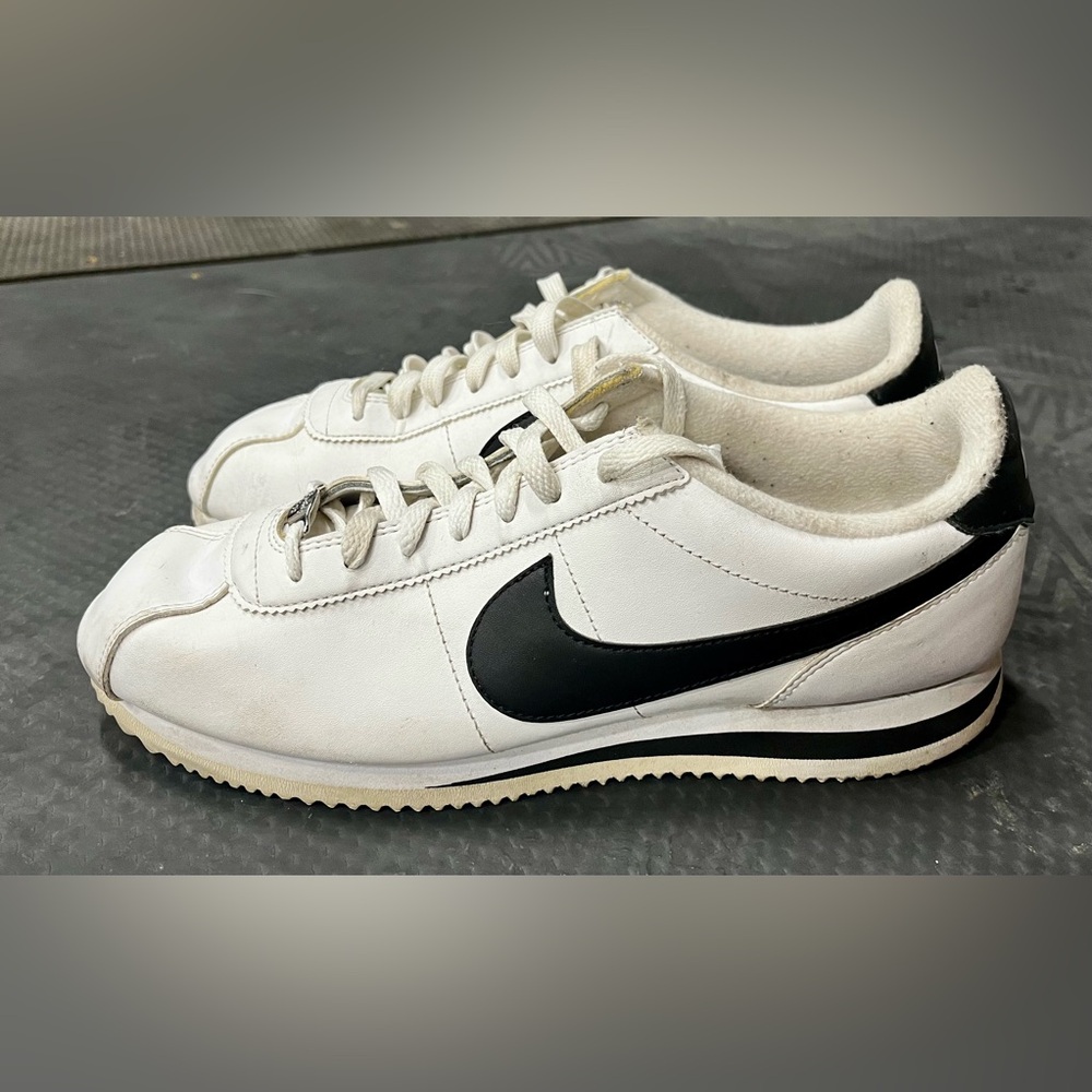 Nike Cortez White/Black